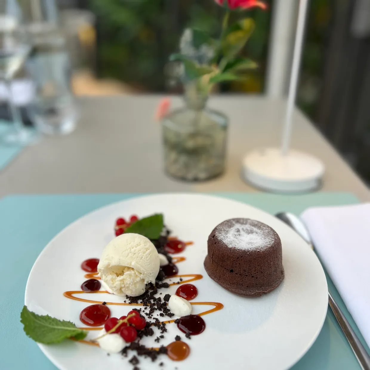 le fondant au chocolat et sa glace vanille